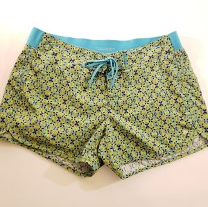 Womens Columbia Shorts Multi-Pattern Geometric